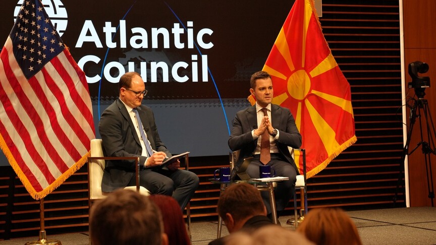 Kryediplomati i Maqedonisë së Veriut merr pjesë në ngjarjen e Këshillit Atlantik në Washington