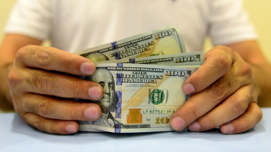 US economy grows 0.5% in last quarter of 2025, below estimates