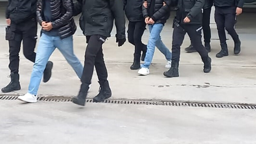 Terör örgütü DEAŞ'a yönelik Şırnak ve Kocaeli'deki operasyonda 9 şüpheli yakalandı
