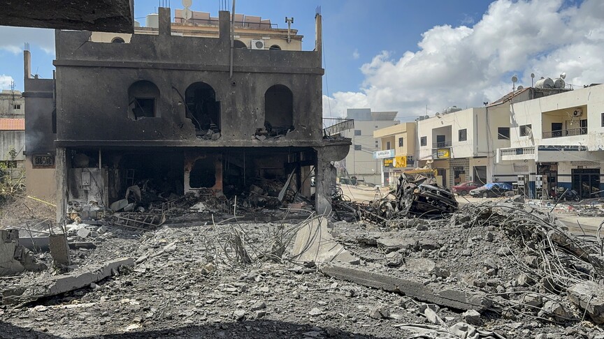 UNIFIL: Lübnan'ın güneyindeki mevzilerimize yönelik saldırılar savaş suçu sayılabilir