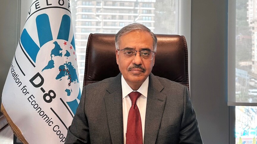 D-8 Genel Sekreteri Mahmood, ABD-İran müzakerelerinde tarafların "tarihi sorumluluğu" olduğunu söyledi