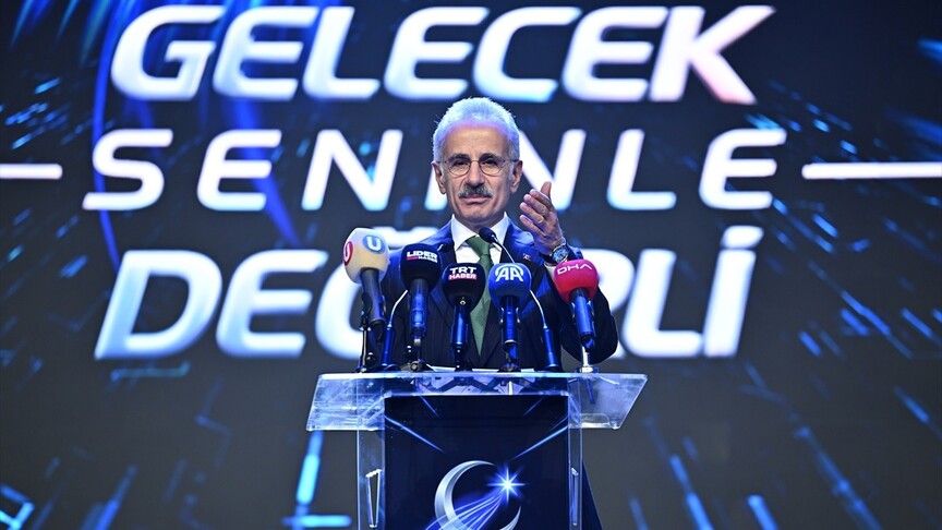 Bakan Uraloğlu: 29 milyonu aşan 5G abone sayımızla yüzde 90'ın üzerinde penetrasyon oranına ulaştık