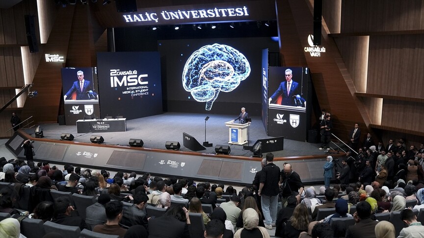 İstanbul'da 2. Cansağlığı Uluslararası Tıp Öğrenci Kongresi düzenlendi