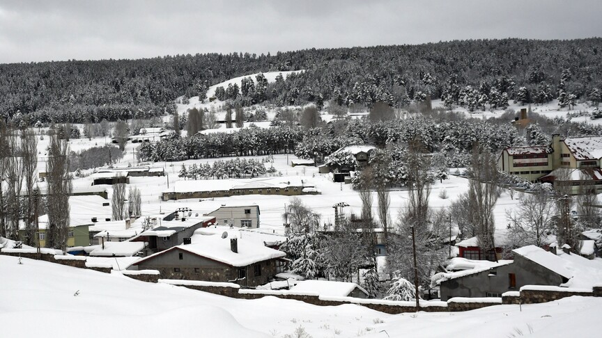 Bazı illerde nisanda kar etkisini sürdürüyor