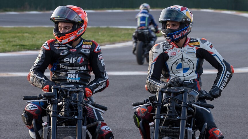 Milli motosikletçiler Bahattin Sofuoğlu ile Can Öncü, hafta sonu Hollanda'da yarışacak