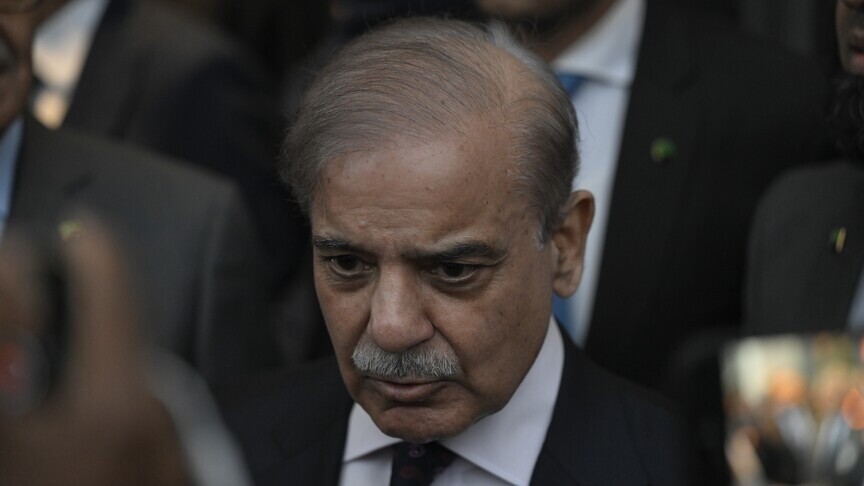 Kryeministri pakistanez mbërrin në Arabinë Saudite në kuadër të turneut në tri vende