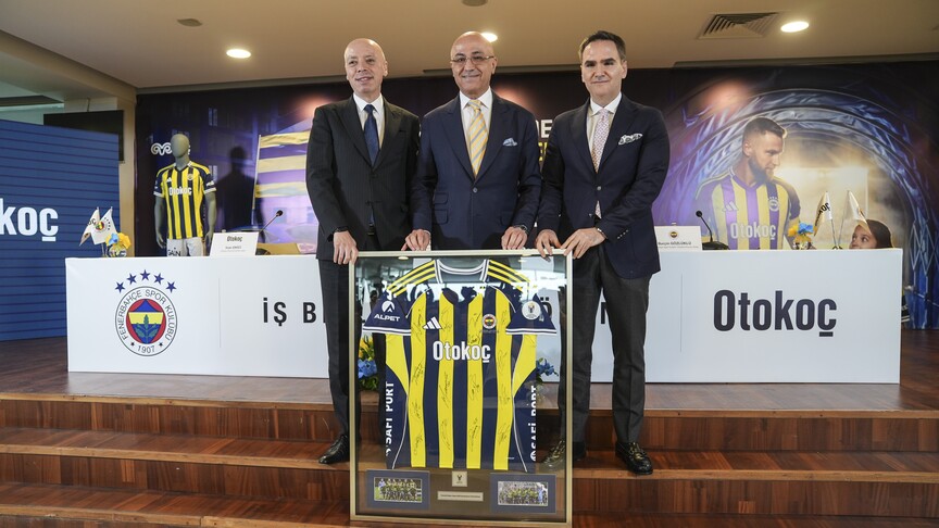 Fenerbahçe ile Otokoç arasındaki forma göğüs sponsorluğu yenilendi