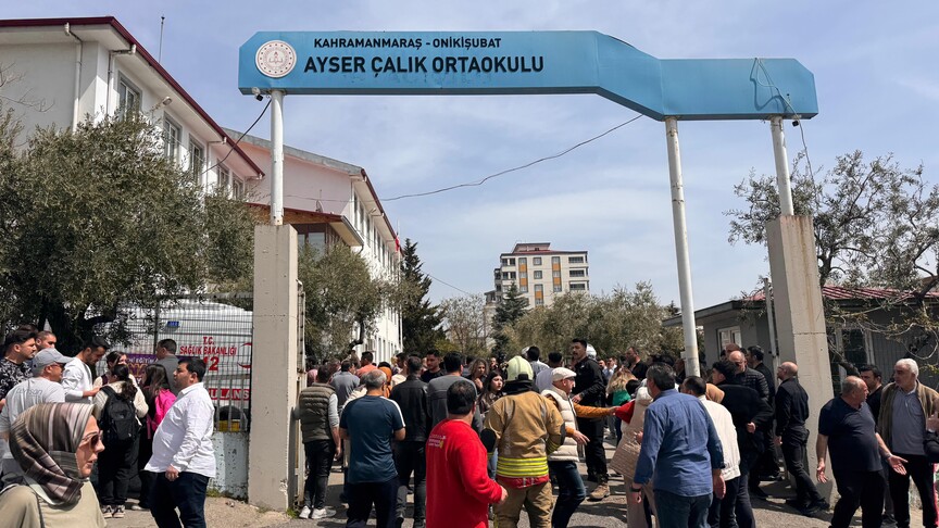 Kahramanmaraş'taki okuldaki saldırıda bir öğretmen ile veli can kaybının artmasını önledi