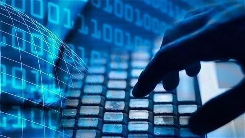 Uzmanlar, dijital platformların şiddeti normalleştirme riski taşıdığını belirtiyor