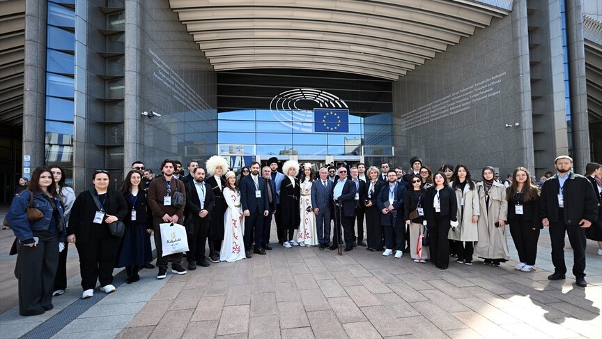 Avrupa'dan ve Ana Vatan'dan Türk gençleri Brüksel’de ortak gelecek için buluştu