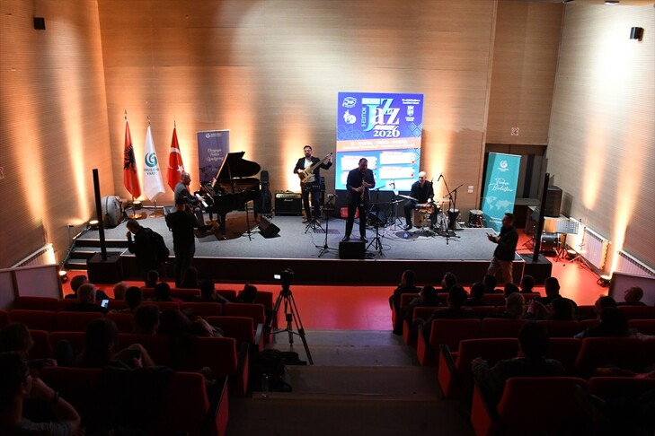Në Shqipëri fillon festivali i xhazit  performojnë artistë nga Turqia