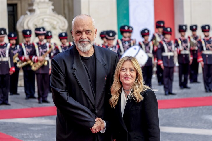 Rama dhe Meloni takohen në Romë  në fokus bashkëpunimi dhe çështjet me  interes të përbashkët rajonal dhe evropian 