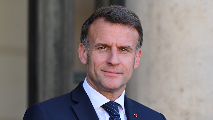 Macron: "Hürmüz Boğazı'nın tamamen, derhal ve koşulsuz olarak yeniden açılmasını talep ediyoruz"