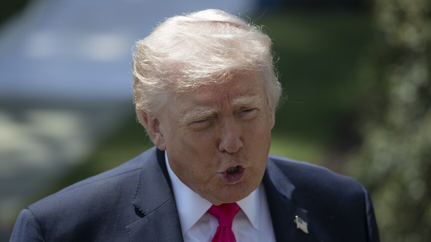 Trump, Hürmüz Boğazı'nın tamamen açıldığını ancak İran'la anlaşana kadar ablukanın süreceğini belirtti