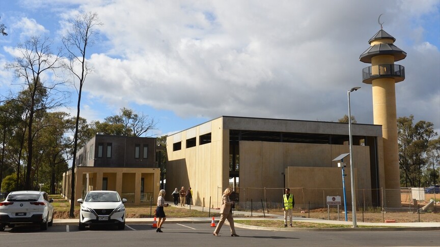 Avustralya'da İslam karşıtlarının hedefindeki Bendigo Camisi törenle ibadete açıldı