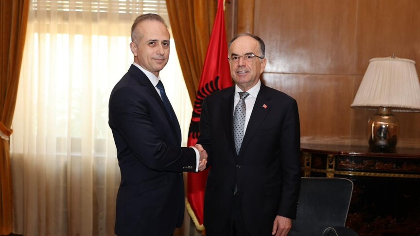 Begaj pranon letrat kredenciale të ambasadorit të ri turk  Avancim më tej në marrëdhëniet shqiptaro turke