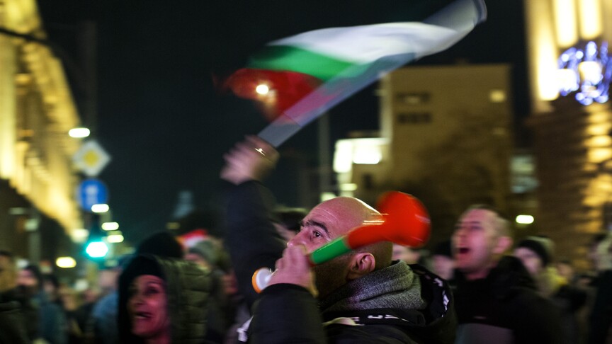 Bulgaristan'da seçim ihlalleri nedeniyle 360 kişi gözaltına alındı