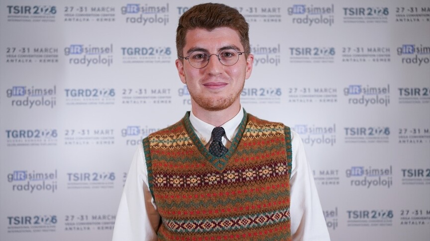 Yaşamın başlangıcına odaklanan Türk Fizikçi çalışmalarına yeni üniversitesinde devam ediyor