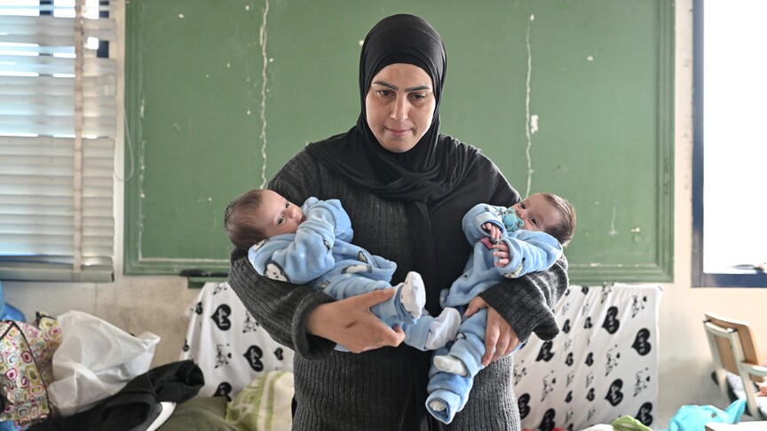 Lübnanlı Kadının İsrail Saldırganlığı Üzerine Hamlesi ve İkiz Bebekleri