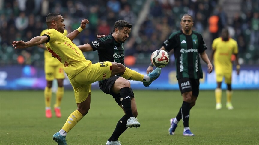 Kocaelispor, Göztepe ile 1-1 berabere kaldı