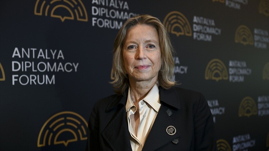 AB Özel Temsilcisi Ollongren savaş koşullarındaki çocukların herkesin sorumluluğu olduğunu belirtti