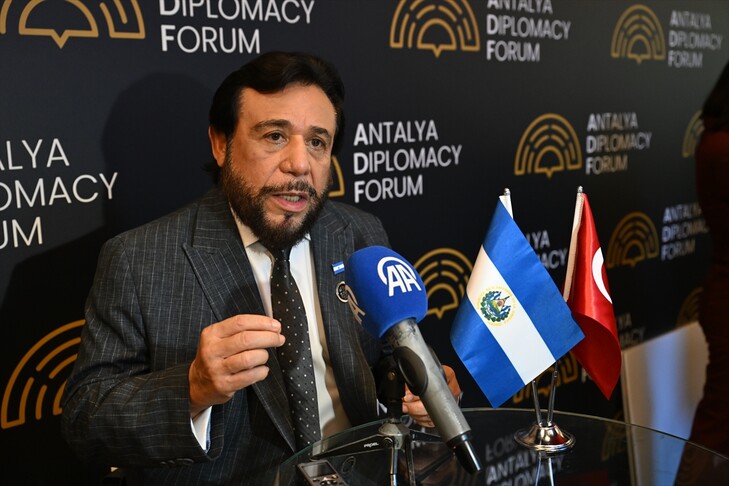 El Salvador Devlet Başkan Yardımcısı Ulloa, Türk özel sektörünü yatırım için ülkesine davet etti
