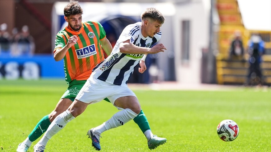 Kasımpaşa,  Alanyaspor'u 1-0 mağlup etti