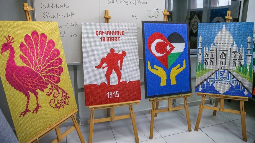 Diyarbakır'da ortaokul öğrencileri yapay zeka destekli görsel tasarımlar yapıyor