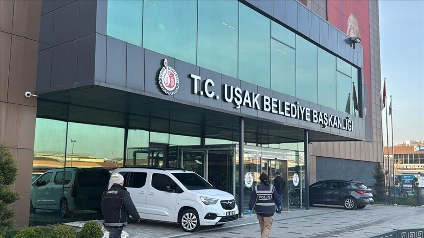 Uşak Belediyesine yönelik rüşvet soruşturmasında 25 şüpheli daha yakalandı