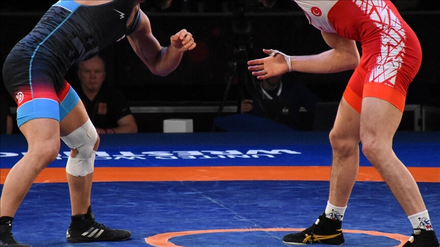 Türkiye, Avrupa Güreş Şampiyonası’nda 3 sporcuyla yarı finalde
