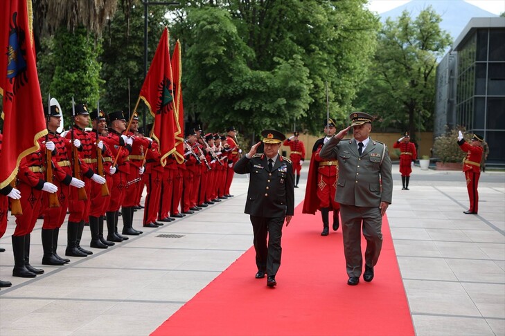 Shefi i Shtabit të Përgjithshëm të Forcave të Armatosura të Turqisë takon homologun e Shqipërisë