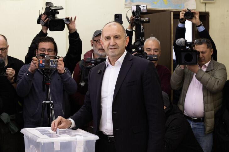 Rumen Radev  ish presidenti dhe shefi i Forcave Ajrore të Bullgarisë gati për t u rikthyer në pushtet