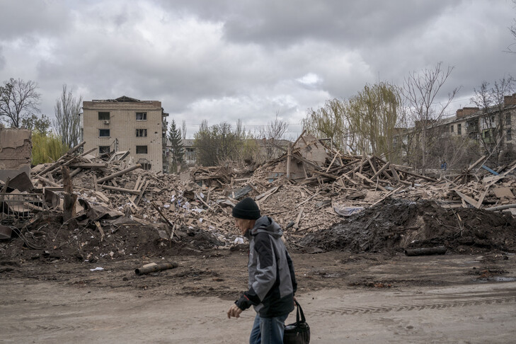 UN warns Ukraine war risks 'spiraling out of control with even higher human  cost'