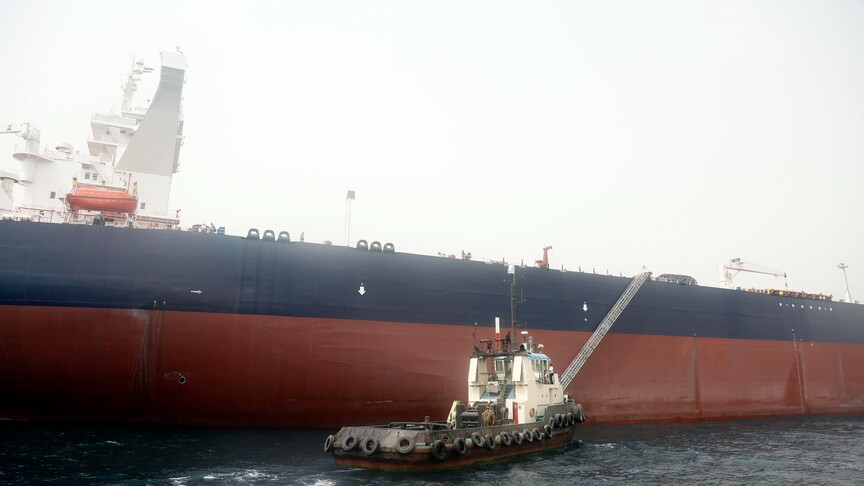 Hürmüz Boğazı’ndaki arz aksamaları nedeniyle Çin'in petrol ithalatında nisanda sert düşüş bekleniyor