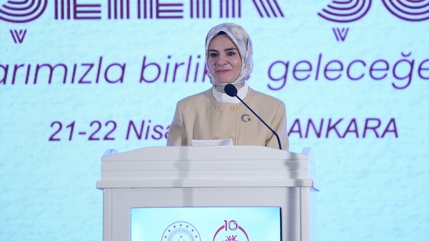 Bakan Göktaş: Yaşlılık Şurası ile ulaşmak istediğimiz amaç 'yaşlı dostu' bir Türkiye modelini hayata geçirmek