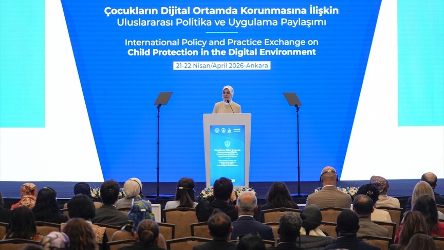 Bakan Göktaş: Dijital dünyanın çocuklarımızı tehdit üreten bir alana dönüşmesine seyirci kalamayız