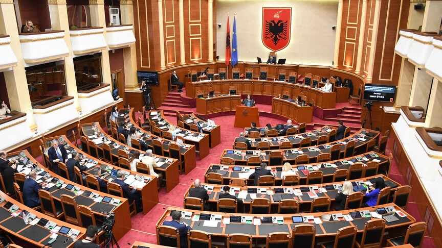 Ministri Nufi  Ushtria shqiptare po transformohet dhe ka ndërmarrë një proces modernizimi