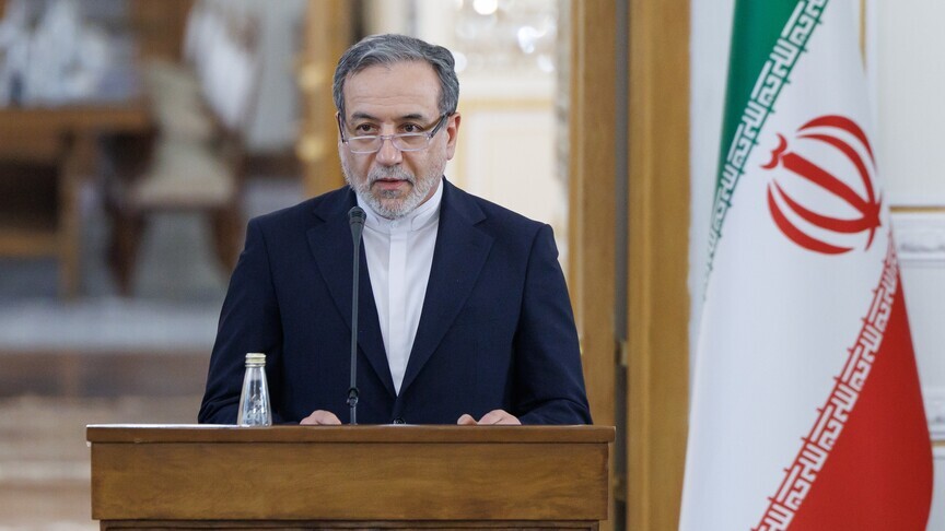 Kryediplomati iranian takon shefin e ushtrisë pakistaneze  diskutohet raundi i dytë i mundshëm i bisedimeve me SHBA në