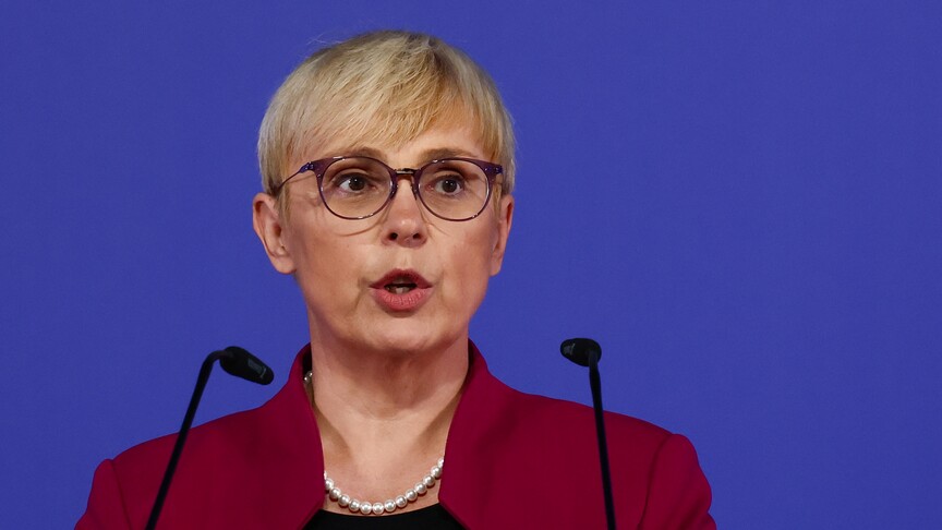 Slovenya Cumhurbaşkanı Pirc Musar, hükümeti kurma görevi için bir isim önermeyeceğini söyledi