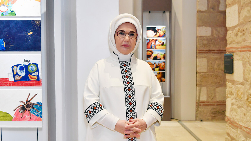 Emine Erdoğan'dan Rami Çocuk ve Sanat Bienali'ne ilişkin paylaşım