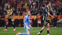 Fenerbahçe, zirve yarışına Galatasaray deplasmanında veda etti