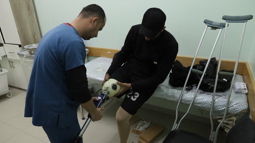 İsrail ablukası altındaki Gazze'de Filistinliler protez uzva kavuşmak için aylarca bekliyor