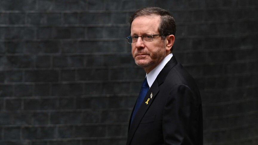 Avioni i presidentit izraelit udhëton për 8 orë drejt Kazakistanit nga pamundësia për të përdorur hapësirën ajrore turke