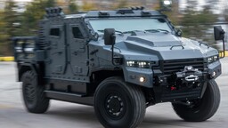 Türk zırhlılarının başarısı elektrikli araca taşınıyor