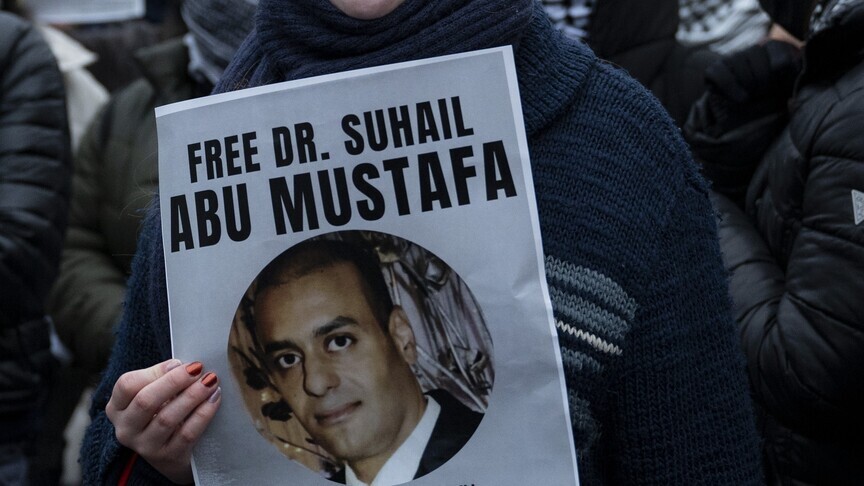 Gjykata izraelite zgjat paraburgimin e mjekut palestinez Abu Safiya  pa akuza 