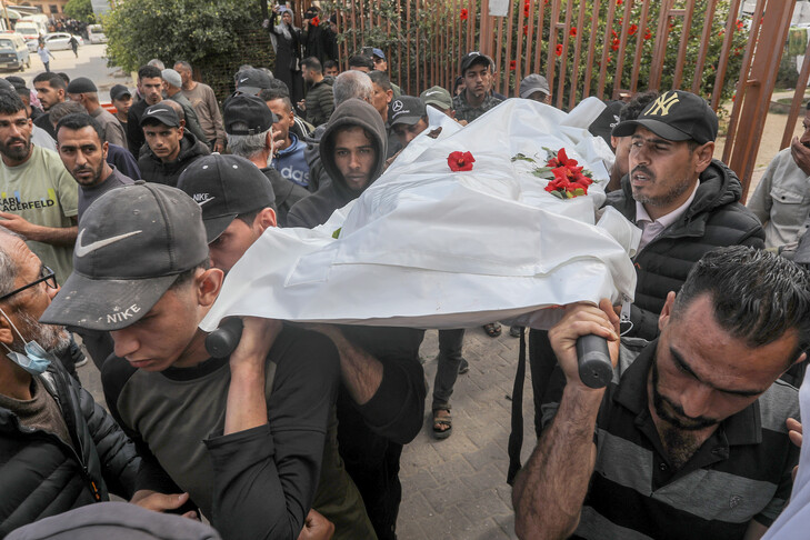 Vritet një fëmijë dhe plagosen dy palestinezë të tjerë në sulmet izraelite në Gaza  pavarësisht armëpushimit