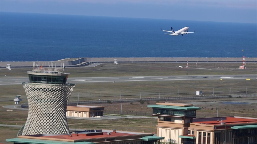 Rize-Artvin Havalimanı yılın ilk çeyreğinde 294 bin yolcuya hizmet verdi