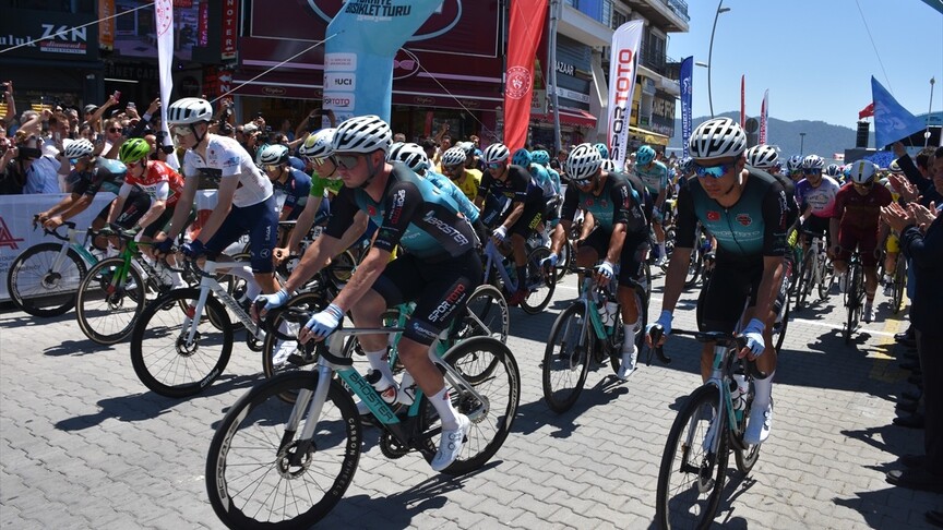 61. Cumhurbaşkanlığı Türkiye Bisiklet Turu'nda Marmaris-Fethiye etabı başladı