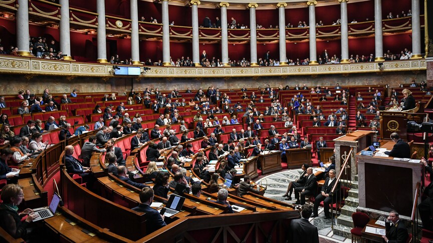 Fransa tartışmalı "Yadan Yasası" sonrası yeni "antisemitizmle mücadele" yasası hazırlığında