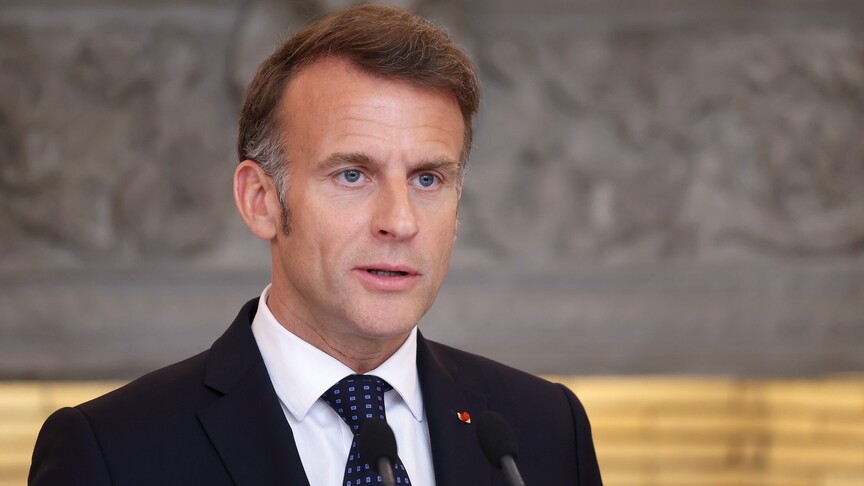 Macron, Kral Charles'ın "İngiltere olmasaydı ABD'nin Fransızca konuşuyor olacağı" sözlerine yorum yaptı